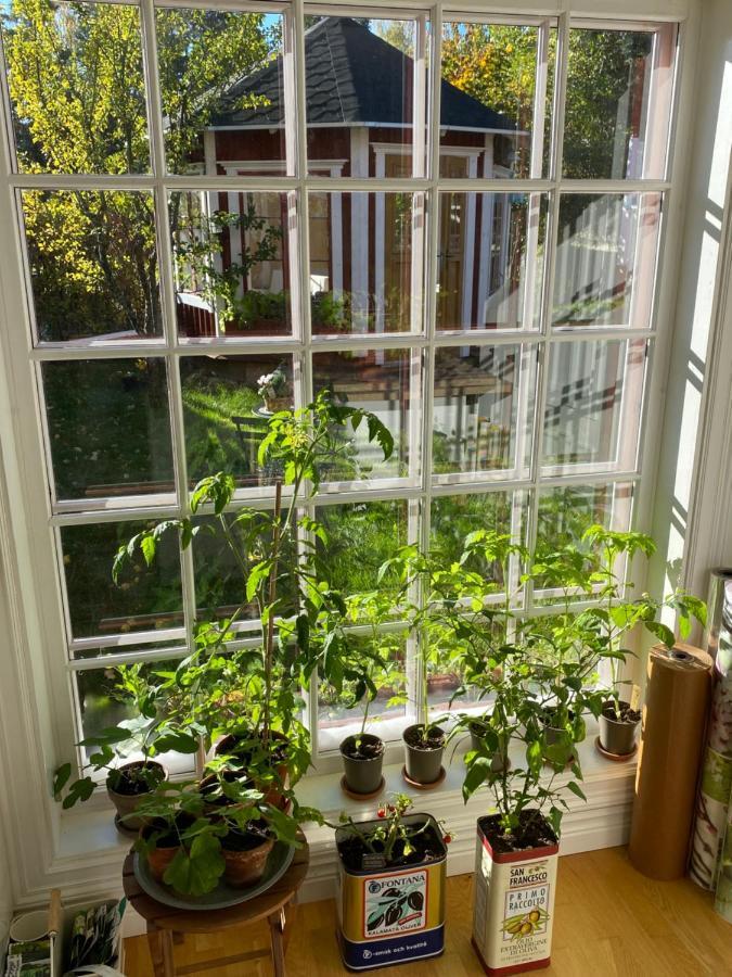 Roeda Huset Villa Hallstahammar Eksteriør bilde