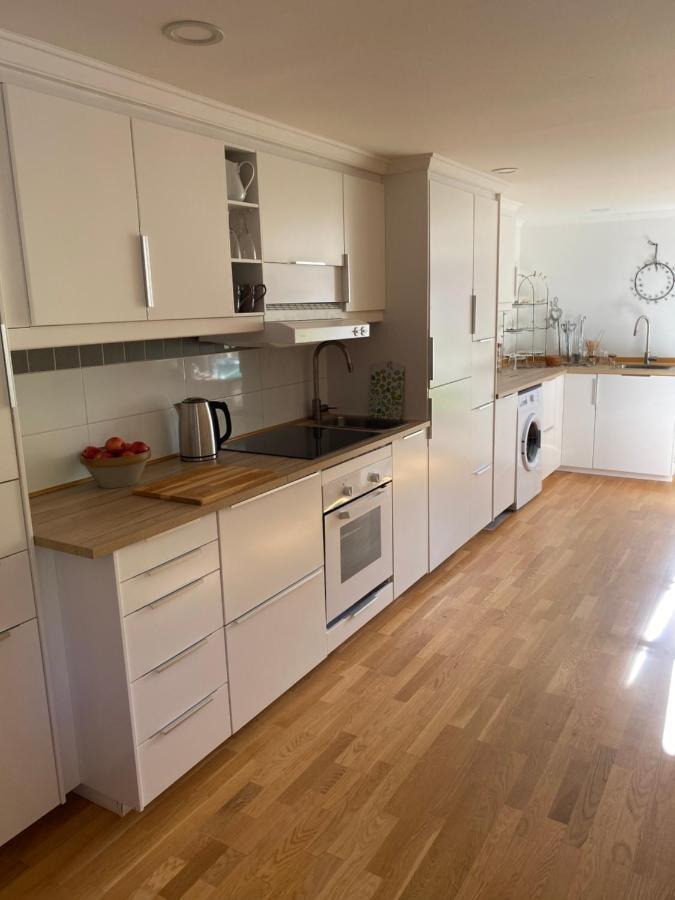 Roeda Huset Villa Hallstahammar Eksteriør bilde