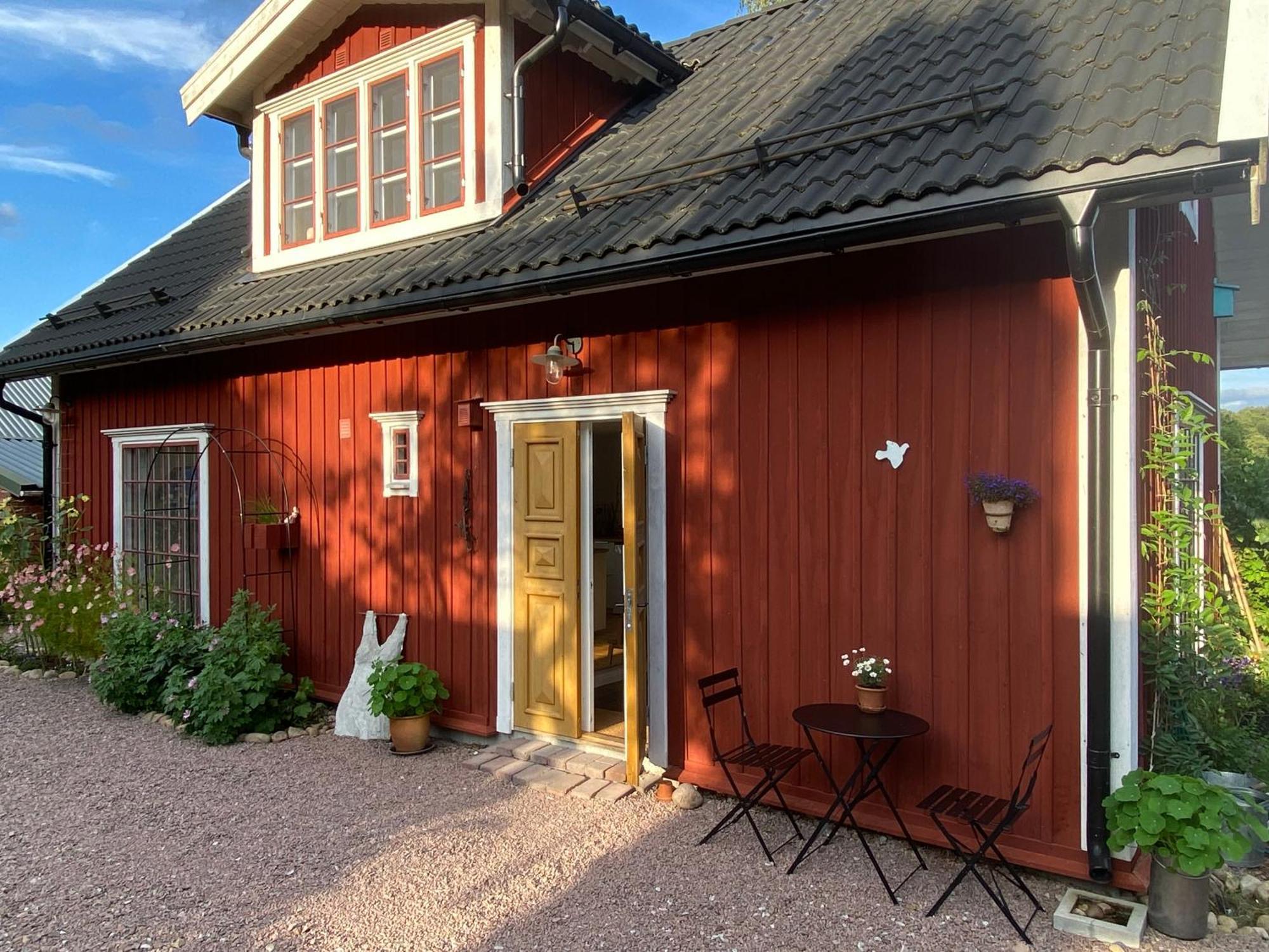 Roeda Huset Villa Hallstahammar Eksteriør bilde